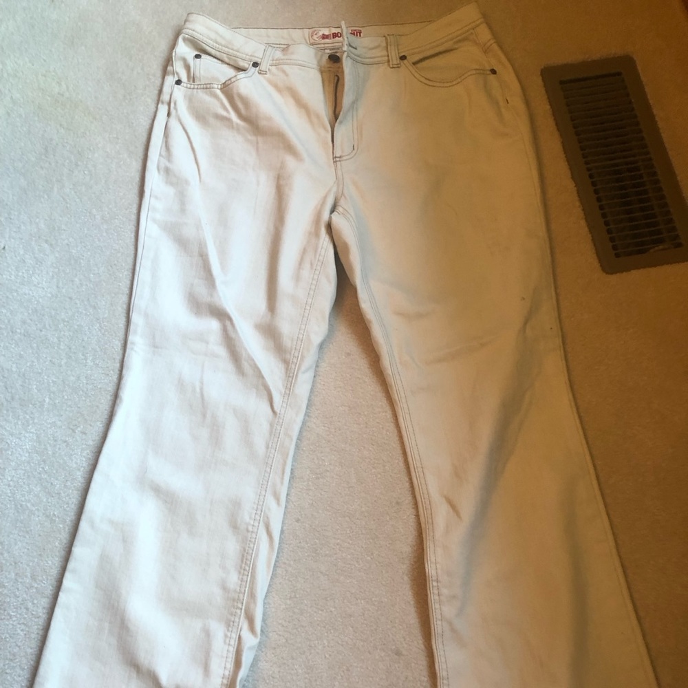 Womens Cream Colored Stretch Pant